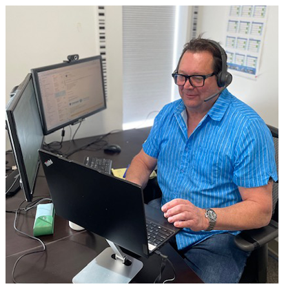 employee-image-slider-06-white